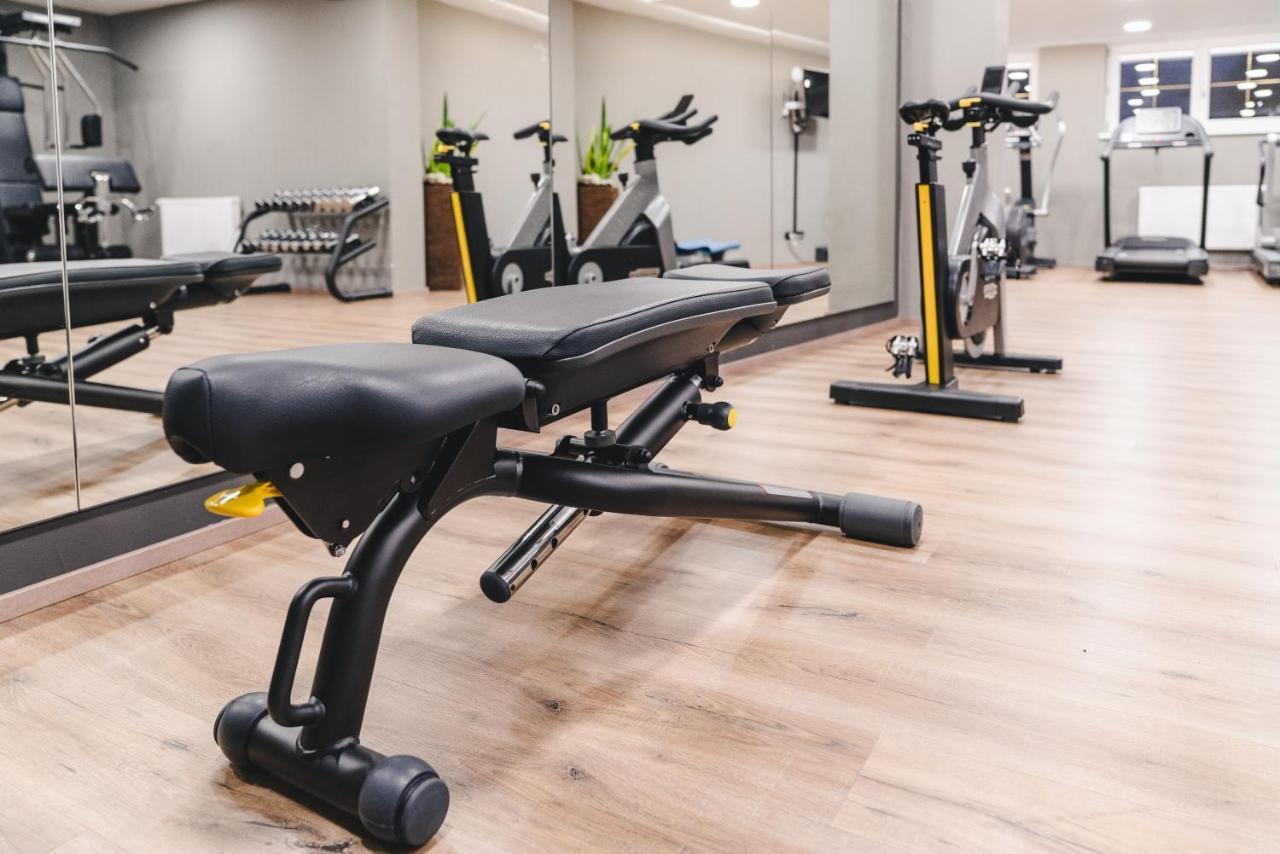 Traumhotel Alpina Superior --Yoga Und Ayurvedahotel (Adults Only) Gerlos Bagian luar foto