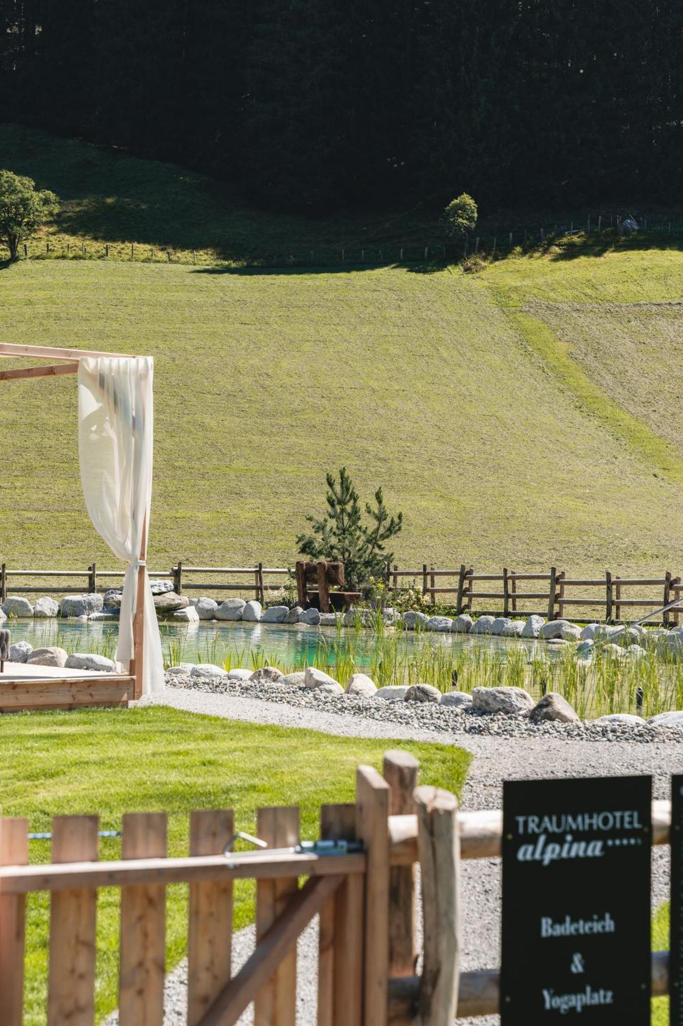 Traumhotel Alpina Superior --Yoga Und Ayurvedahotel (Adults Only) Gerlos Bagian luar foto